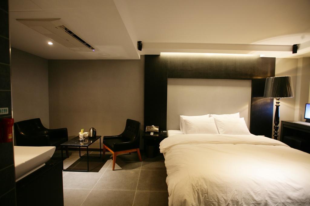 Hotel Voll Seoul Zimmer foto